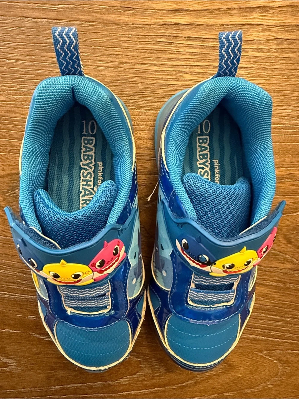 Kids' Blue Shark Graphic Light Up Blue Velcro Sneakers EEUC Size 10T